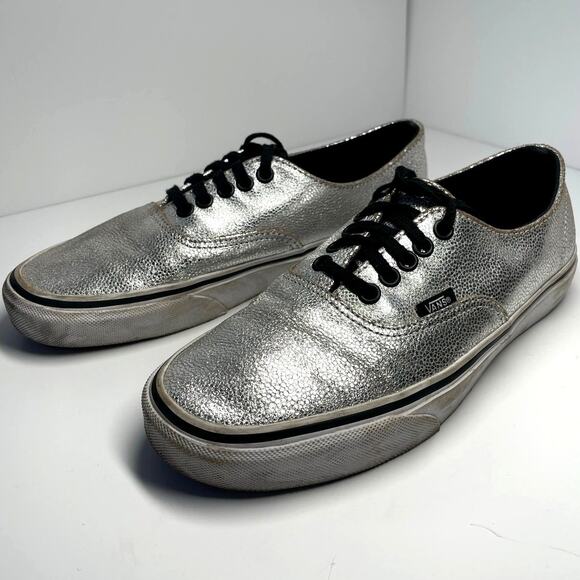 VANS Metallic Silver Leather Lace Up Skateboard Shoes Men's 7.5 Women's 9 - Picture 1 of 9